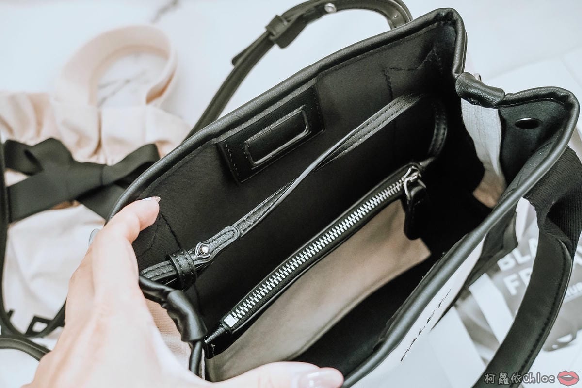 包X穿搭LOOKBOOK 台灣theplus PALETA系列帆布小袋 極簡質感帆布包8.JPG 包X穿搭LOOKBOOK 台灣theplus PALETA系列帆布小袋 極簡質感帆布包8.JPG