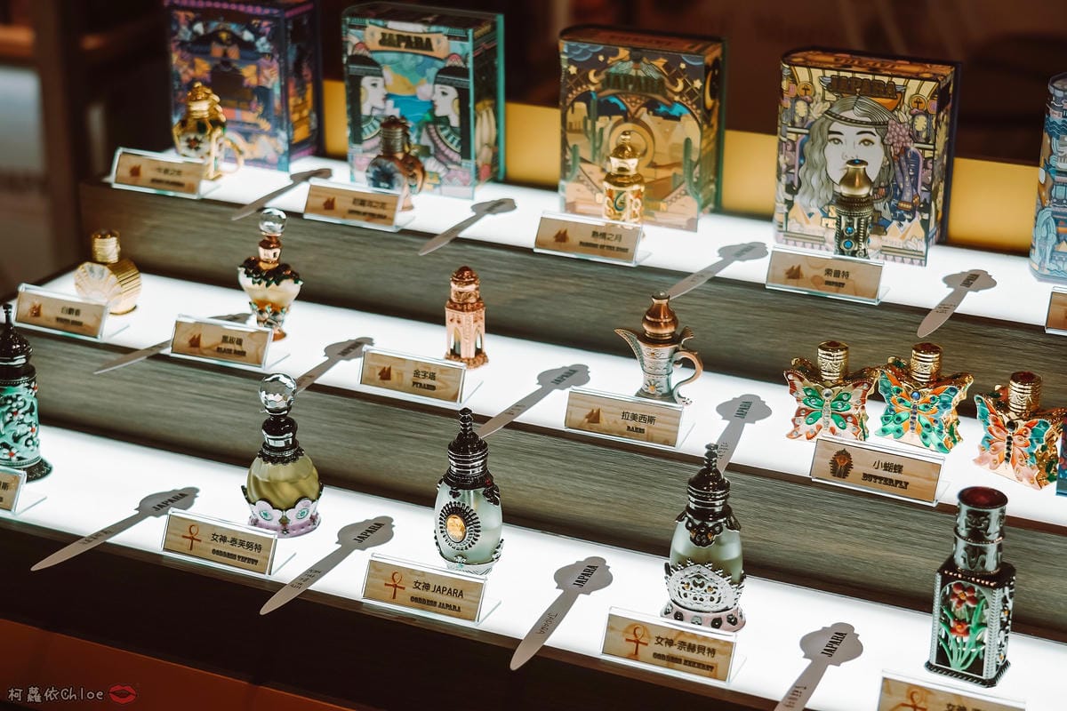 女神系香氛 魅力穿搭必備 泰國JAPARA埃及香氛精萃 手工彩繪香水瓶值得收藏 3.jpg 女神系香氛 魅力穿搭必備 泰國JAPARA埃及香氛精萃 手工彩繪香水瓶值得收藏 3.jpg