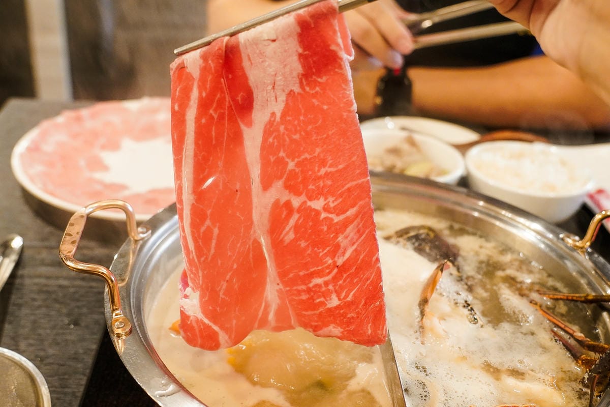 高雄火鍋 舞古賀鍋物專門店-天祥店 痛風蝦爆鍋 頂級海鮮高檔肉品 超滿足 三民區海鮮鍋34.jpg