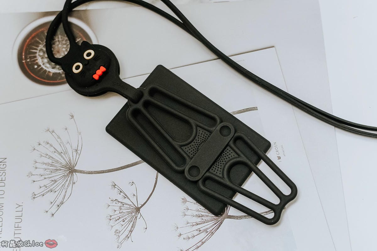 3C時尚配件 Bone頸掛手機綁二代-喵喵貓 貓奴必收!是卡套也是手機綁 手機掛著輕鬆走3.jpg 3C時尚配件 Bone頸掛手機綁二代-喵喵貓 貓奴必收!是卡套也是手機綁 手機掛著輕鬆走3.jpg