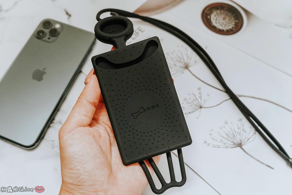 3C時尚配件 Bone頸掛手機綁二代-喵喵貓 貓奴必收!是卡套也是手機綁 手機掛著輕鬆走5.jpg 3C時尚配件 Bone頸掛手機綁二代-喵喵貓 貓奴必收!是卡套也是手機綁 手機掛著輕鬆走5.jpg