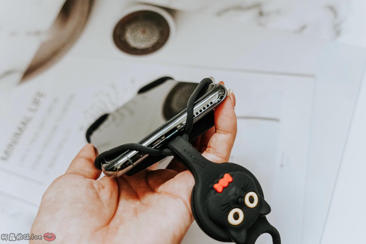 3C時尚配件 Bone頸掛手機綁二代-喵喵貓 貓奴必收!是卡套也是手機綁 手機掛著輕鬆走13.jpg 3C時尚配件 Bone頸掛手機綁二代-喵喵貓 貓奴必收!是卡套也是手機綁 手機掛著輕鬆走13.jpg