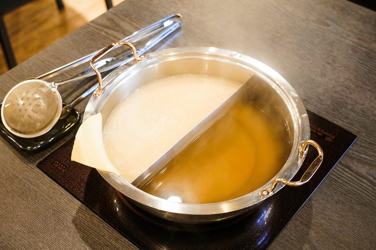 高雄火鍋 舞古賀鍋物專門店-天祥店 痛風蝦爆鍋 頂級海鮮高檔肉品 超滿足 三民區海鮮鍋25.jpg