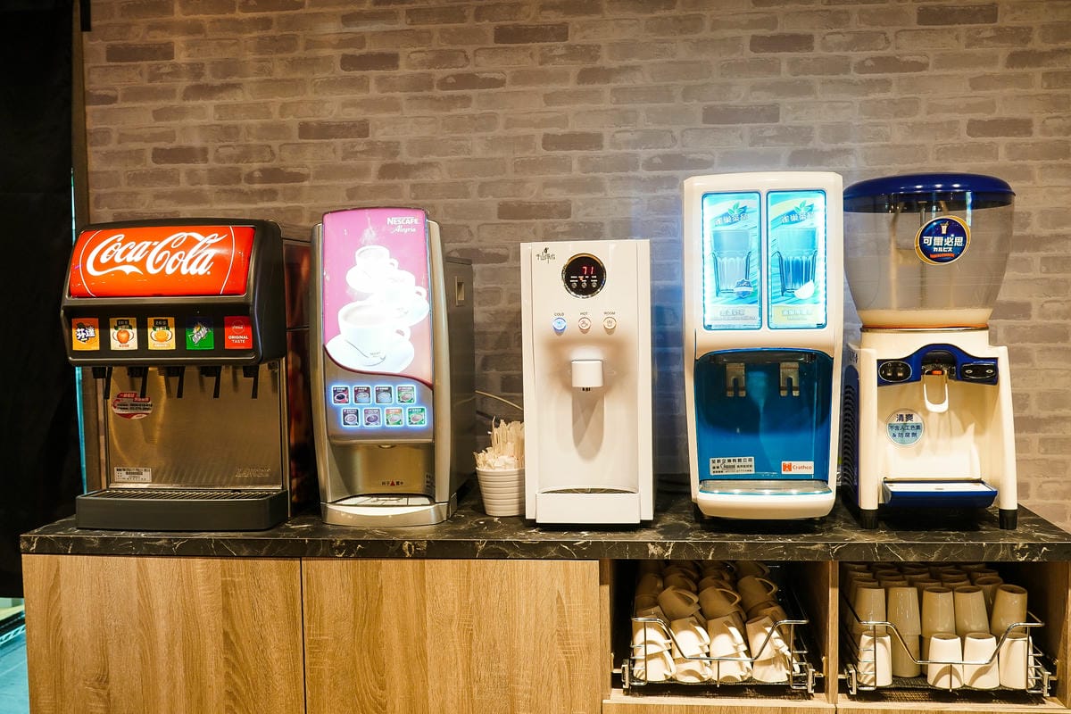 高雄火鍋 舞古賀鍋物專門店-天祥店 痛風蝦爆鍋 頂級海鮮高檔肉品 超滿足 三民區海鮮鍋11 (2).jpg