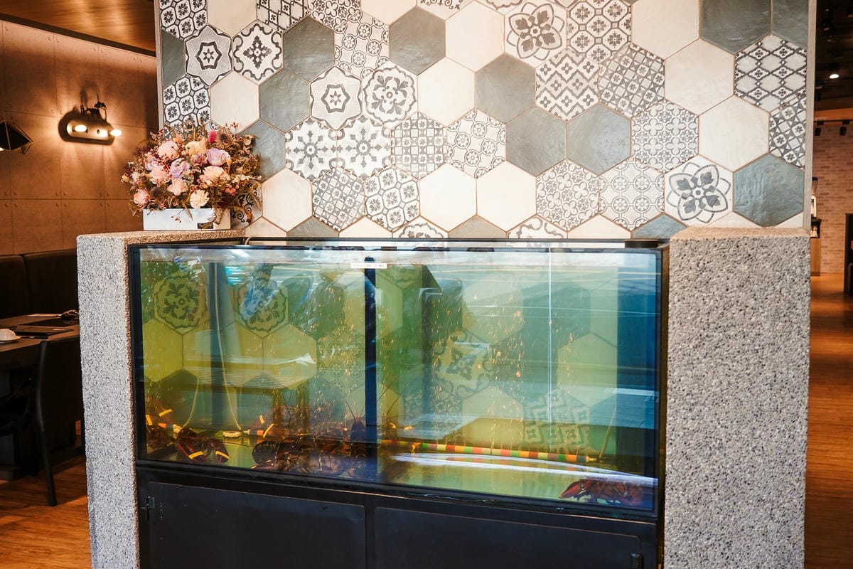 高雄火鍋 舞古賀鍋物專門店-天祥店 痛風蝦爆鍋 頂級海鮮高檔肉品 超滿足 三民區海鮮鍋5.jpg