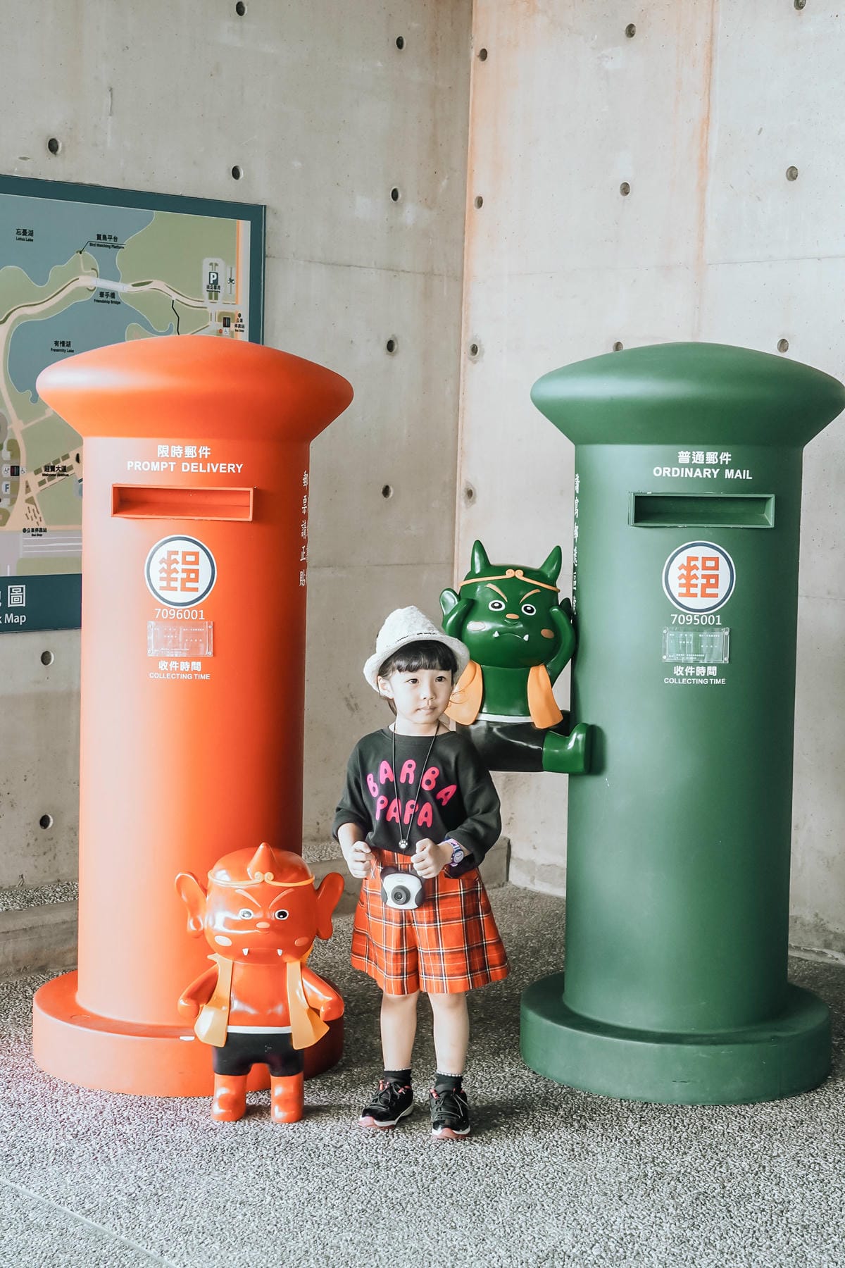 親子好物開箱 Bluemo 補丁熊貓 兒童防摔數位相機 從小培養攝影美感 紀錄孩子的視角28.jpg