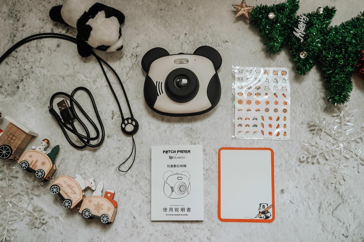 親子好物開箱 Bluemo 補丁熊貓 兒童防摔數位相機 從小培養攝影美感 紀錄孩子的視角7.jpg