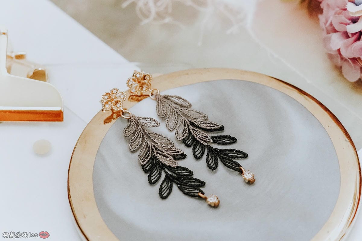 飾品穿搭 明林蕾絲療癒系蕾絲耳環 優雅時尚單品6.jpg 飾品穿搭 明林蕾絲療癒系蕾絲耳環 優雅時尚單品6.jpg