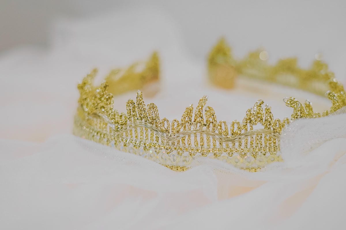 嬰幼兒童裝 Britt女童禮服 一圓女孩公主夢 手工製作的兒童髮箍讓穿搭更聚焦9.jpg 嬰幼兒童裝 Britt女童禮服 一圓女孩公主夢 手工製作的兒童髮箍讓穿搭更聚焦9.jpg