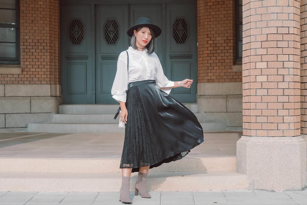 都會穿搭 iROO輕奢華 週時尚愛自己不打折 經典黑白上班族穿搭 秋冬風衣必備6.jpg 都會穿搭 iROO輕奢華 週時尚愛自己不打折 經典黑白上班族穿搭 秋冬風衣必備6.jpg