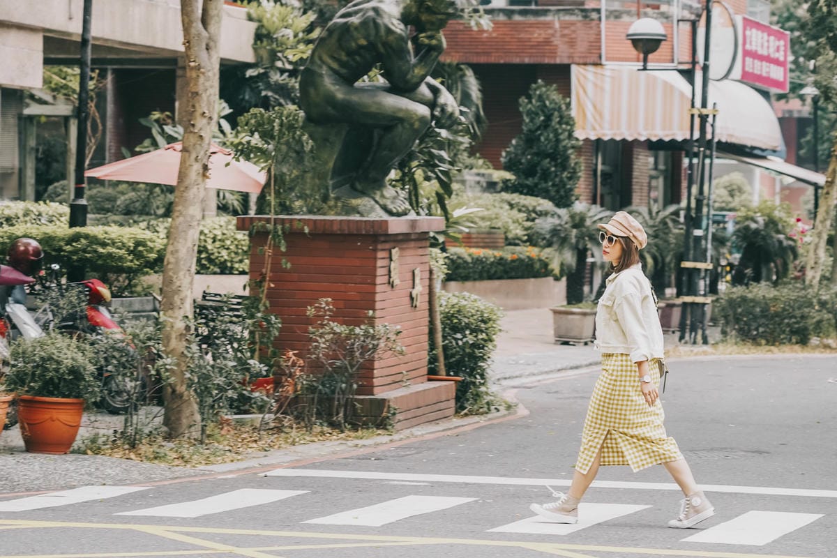 帆布鞋穿搭LOOKBOOK JEANSDA金斯大戰斧加硫鞋 不敗經典帆布鞋展現個人穿搭魅力@高雄駁二店35.jpg 帆布鞋穿搭LOOKBOOK JEANSDA金斯大戰斧加硫鞋 不敗經典帆布鞋展現個人穿搭魅力@高雄駁二店35.jpg