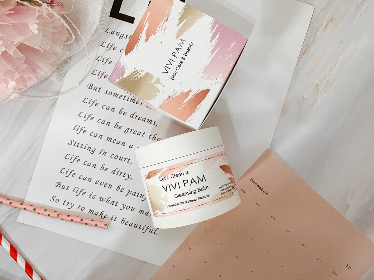 卸妝霜推薦 VIVI PAM精萃輕感卸妝凝霜 卸妝奢華新享受接種睫毛也適用2.jpg 卸妝霜推薦 VIVI PAM精萃輕感卸妝凝霜 卸妝奢華新享受接種睫毛也適用2.jpg