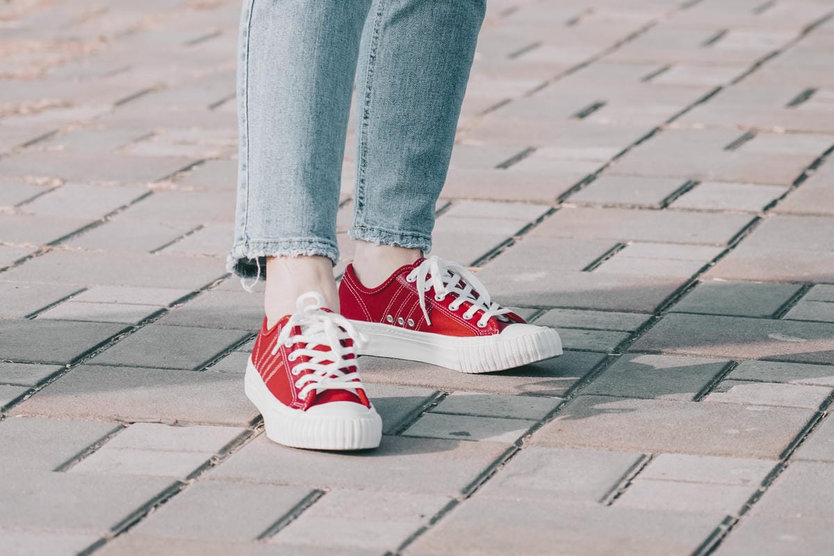 帆布鞋穿搭LOOKBOOK JEANSDA金斯大戰斧加硫鞋 不敗經典帆布鞋展現個人穿搭魅力@高雄駁二店56.jpg 帆布鞋穿搭LOOKBOOK JEANSDA金斯大戰斧加硫鞋 不敗經典帆布鞋展現個人穿搭魅力@高雄駁二店56.jpg