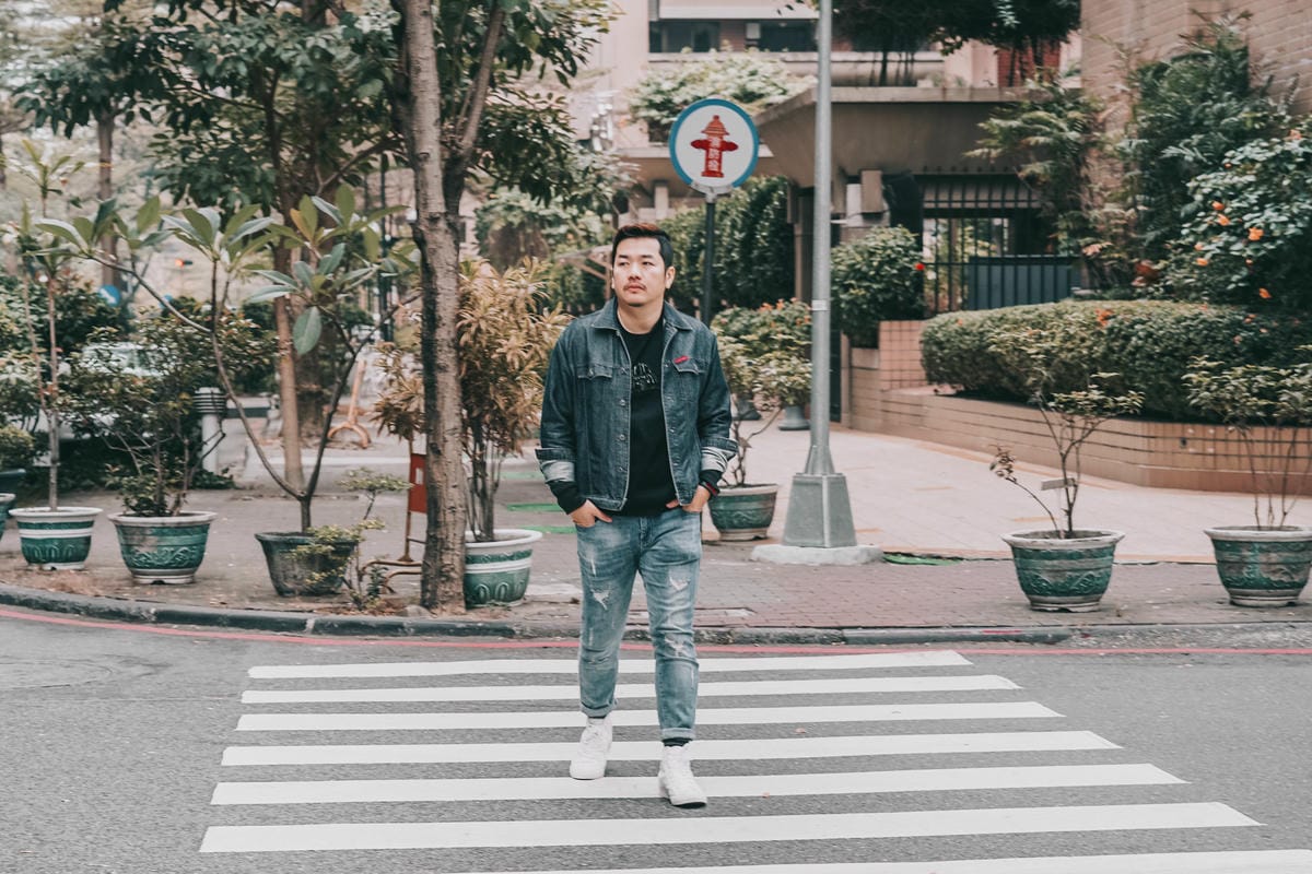 帆布鞋穿搭LOOKBOOK JEANSDA金斯大戰斧加硫鞋 不敗經典帆布鞋展現個人穿搭魅力@高雄駁二店46.jpg 帆布鞋穿搭LOOKBOOK JEANSDA金斯大戰斧加硫鞋 不敗經典帆布鞋展現個人穿搭魅力@高雄駁二店46.jpg