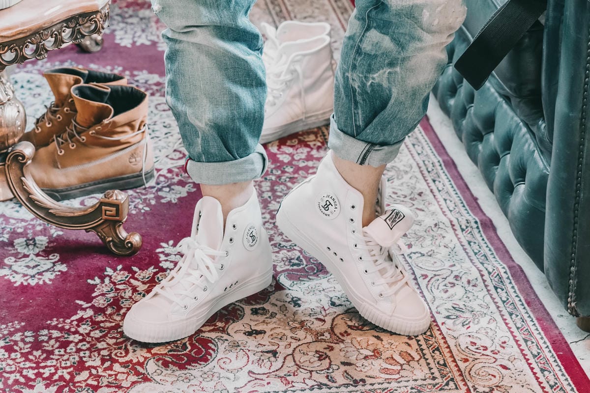 帆布鞋穿搭LOOKBOOK JEANSDA金斯大戰斧加硫鞋 不敗經典帆布鞋展現個人穿搭魅力@高雄駁二店14.jpg 帆布鞋穿搭LOOKBOOK JEANSDA金斯大戰斧加硫鞋 不敗經典帆布鞋展現個人穿搭魅力@高雄駁二店14.jpg