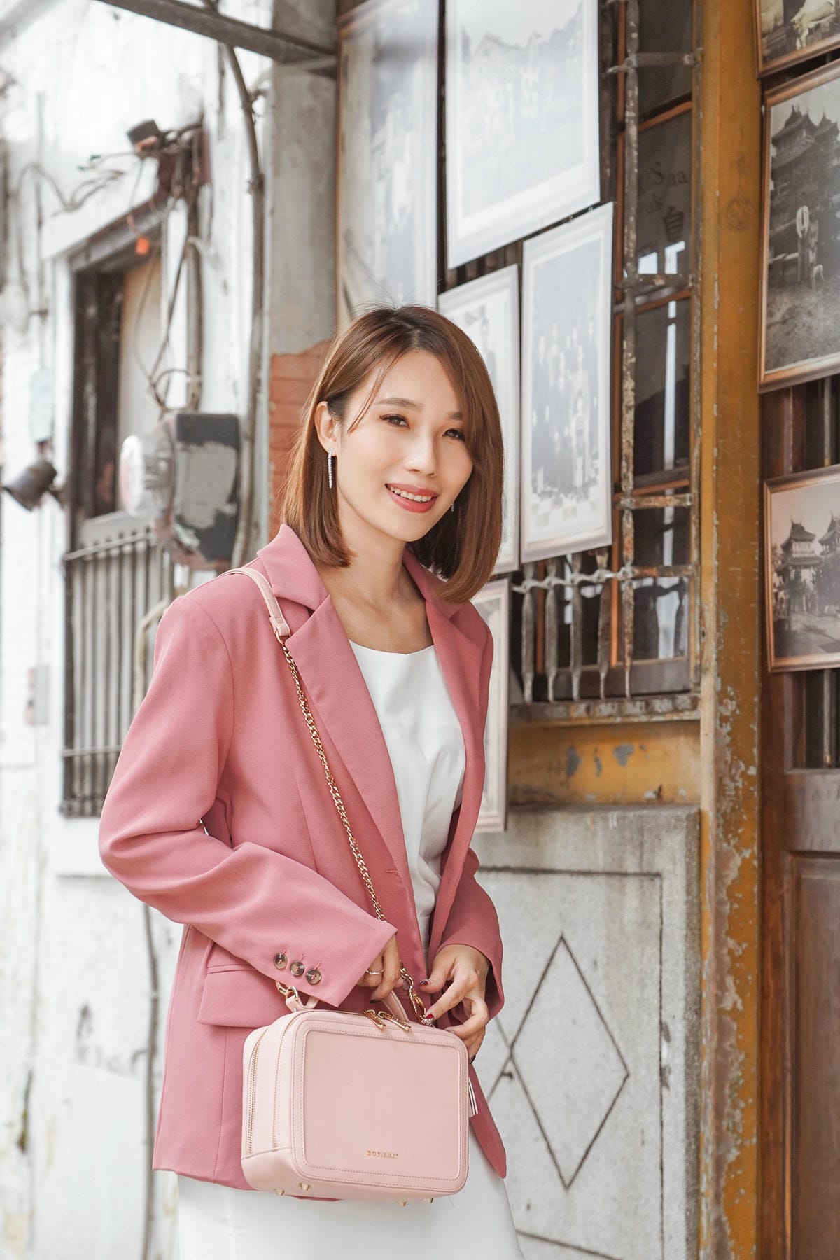 L%5CEGERE 蘭吉兒 超能亮安瓶素顏霜 素顏發電機!幫肌膚充飽電24.jpg L%5CEGERE 蘭吉兒 超能亮安瓶素顏霜 素顏發電機!幫肌膚充飽電24.jpg