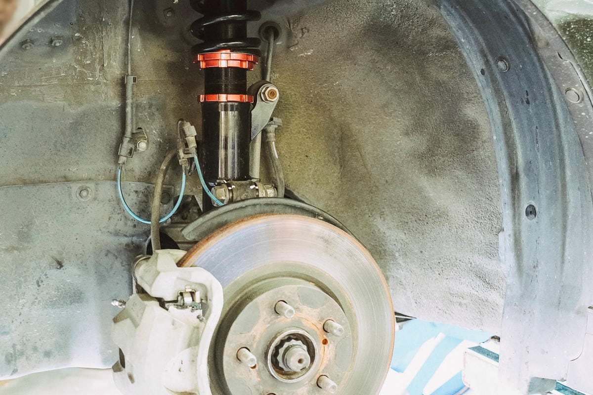 高雄汽車百貨 高階車避震器改裝 更換輪胎 汽車精品 免費行車安全檢查 一家消費 全台服務~車之輪-民權店31.jpg 高雄汽車百貨 高階車避震器改裝 更換輪胎 汽車精品 免費行車安全檢查 一家消費 全台服務~車之輪-民權店31.jpg