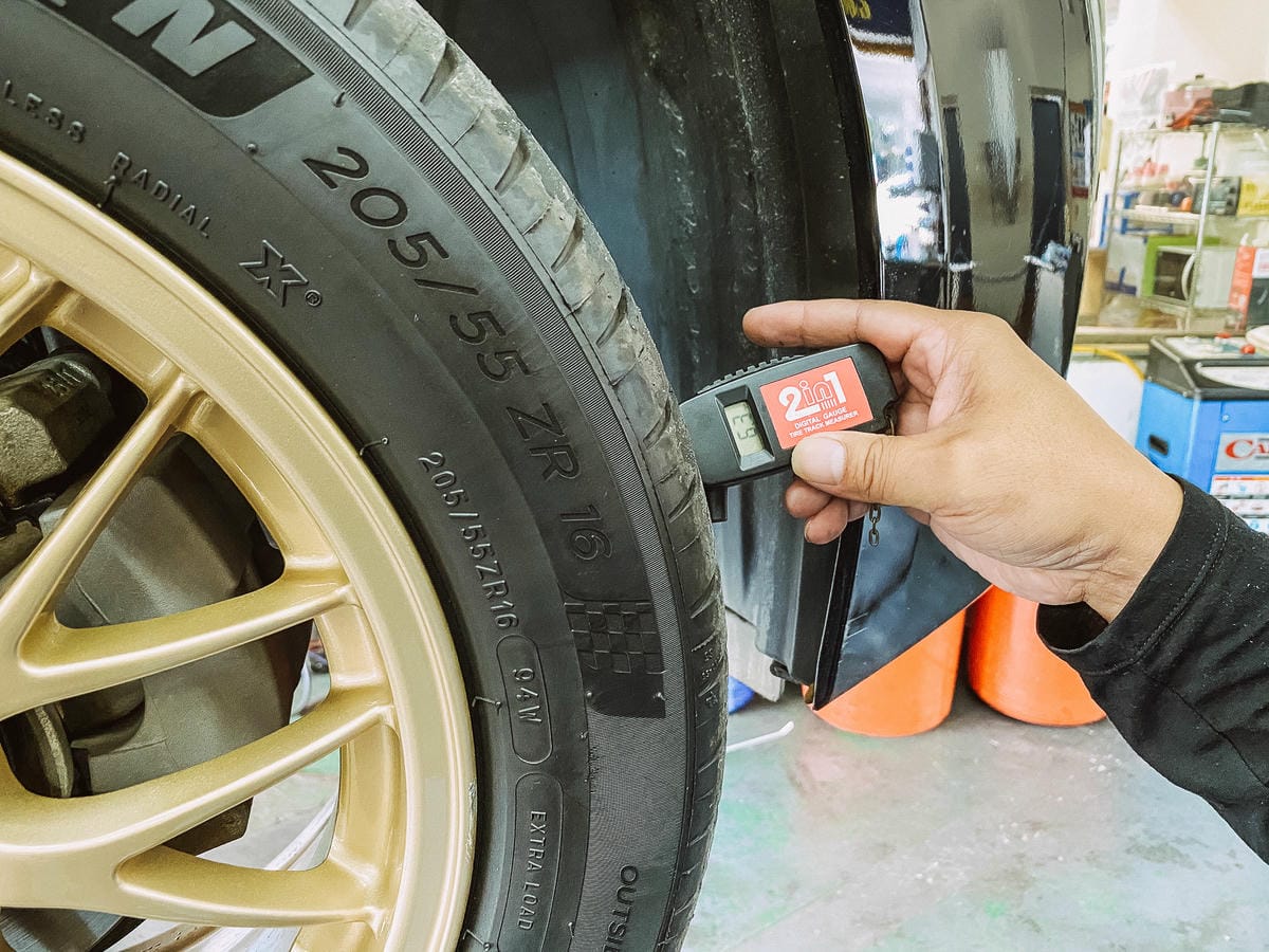 高雄汽車百貨 高階車避震器改裝 更換輪胎 汽車精品 免費行車安全檢查 一家消費 全台服務~車之輪-民權店13A.jpg 高雄汽車百貨 高階車避震器改裝 更換輪胎 汽車精品 免費行車安全檢查 一家消費 全台服務~車之輪-民權店13A.jpg