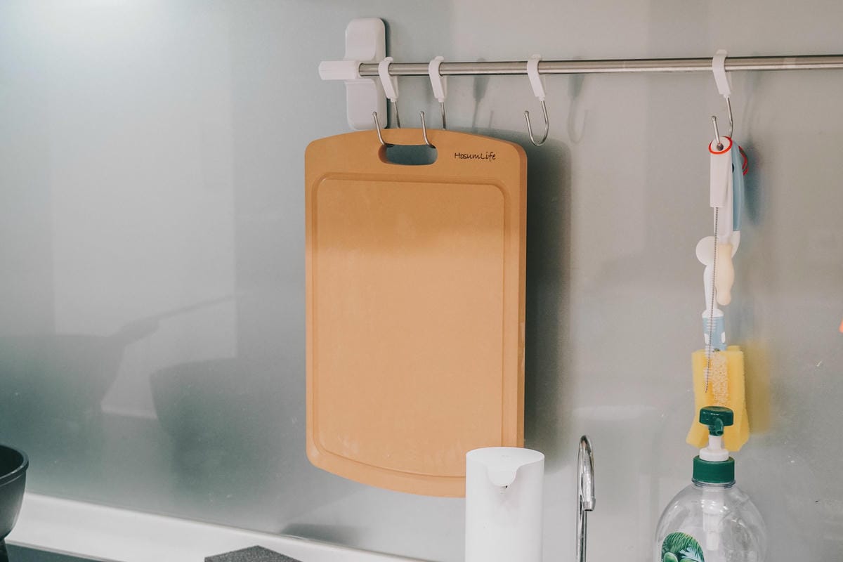 廚房好物HosumLife 和氏生健 柔韌抗菌10年防霉砧板 廚房的好幫手1 (2).jpg 廚房好物HosumLife 和氏生健 柔韌抗菌10年防霉砧板 廚房的好幫手1 (2).jpg