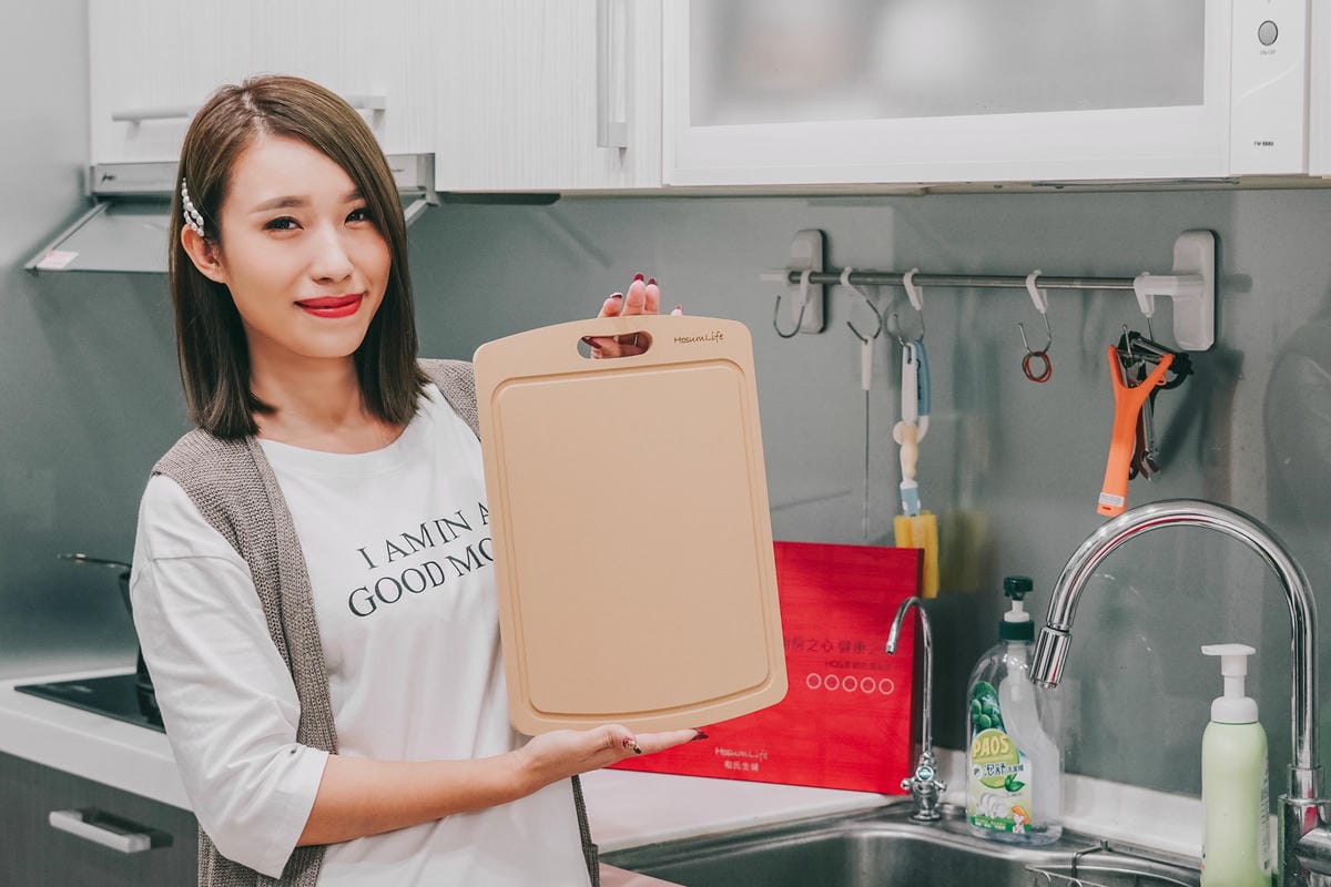 廚房好物HosumLife 和氏生健 柔韌抗菌10年防霉砧板 廚房的好幫手23.jpg 廚房好物HosumLife 和氏生健 柔韌抗菌10年防霉砧板 廚房的好幫手23.jpg