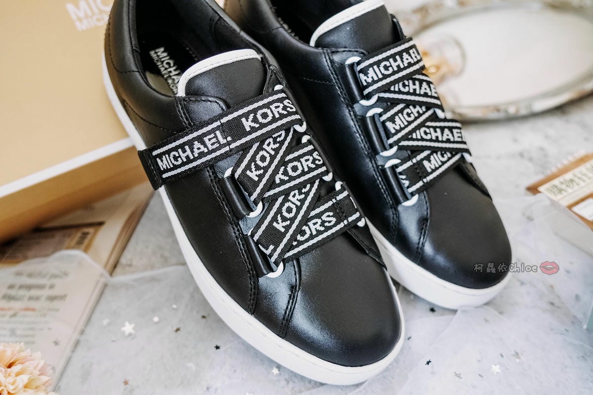 潮鞋開箱 黑色皮革MK平底板鞋 重複穿搭LOOKBOOK6.jpg