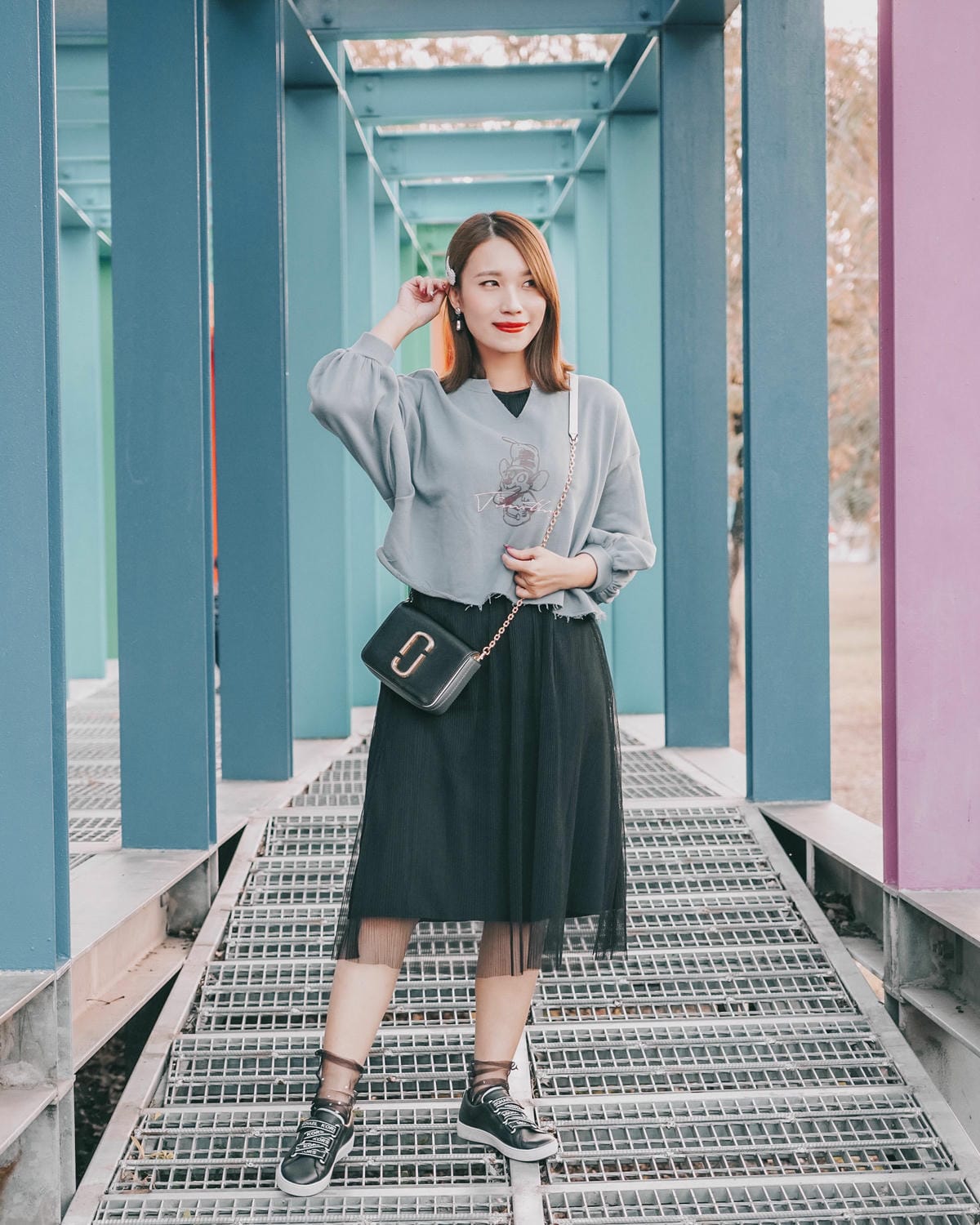 潮鞋開箱 黑色皮革MK平底板鞋 重複穿搭LOOKBOOK17.jpg