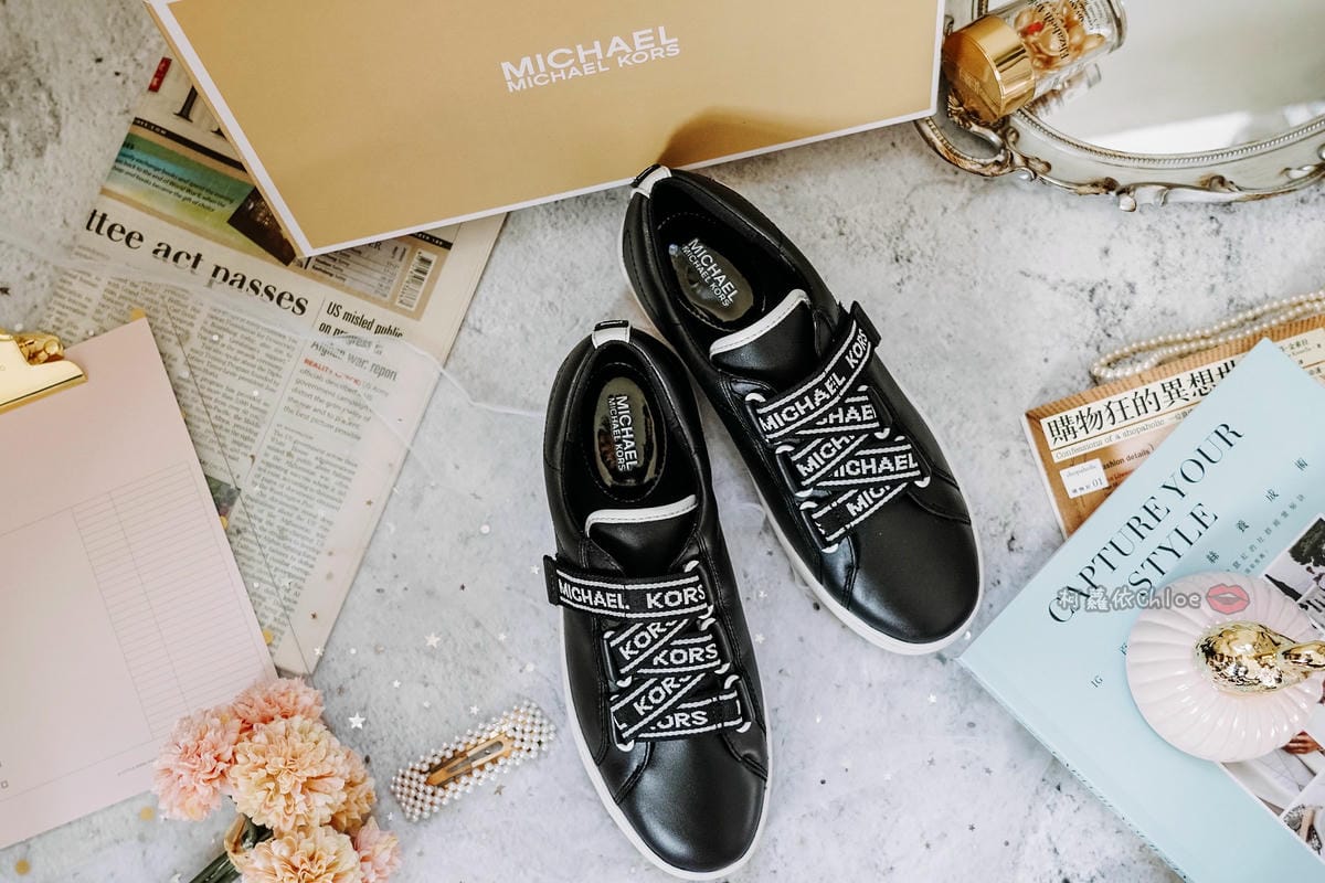 潮鞋開箱 黑色皮革MK平底板鞋 重複穿搭LOOKBOOK23.jpg