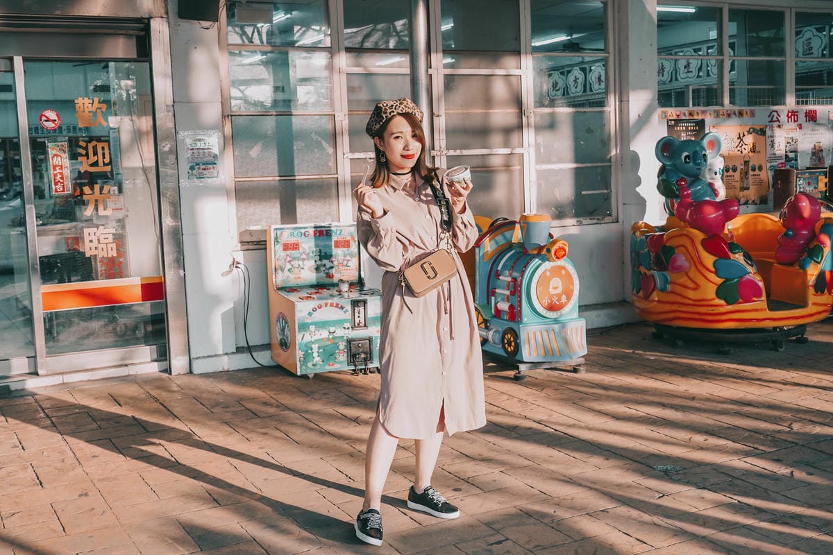 潮鞋開箱 黑色皮革MK平底板鞋 重複穿搭LOOKBOOK9.JPG