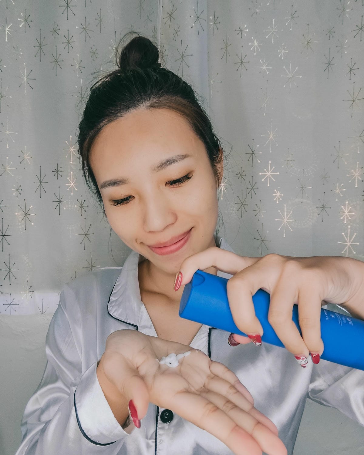 妝前保濕必備 未來美輕乳霜 藍色小8瓶保濕爆水輕盈無油感12.jpg 妝前保濕必備 未來美輕乳霜 藍色小8瓶保濕爆水輕盈無油感12.jpg