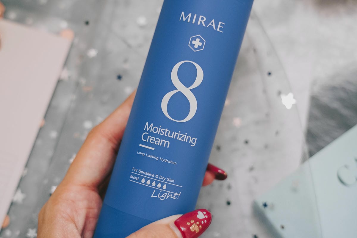 妝前保濕必備 未來美輕乳霜 藍色小8瓶保濕爆水輕盈無油感4.jpg 妝前保濕必備 未來美輕乳霜 藍色小8瓶保濕爆水輕盈無油感4.jpg