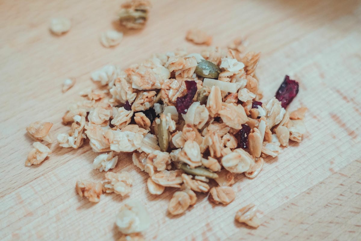 早餐穀物 用萬歲牌堅穀力開啟一整天滿滿活力 巧克力杏仁%26;蜂蜜椰香16.jpg