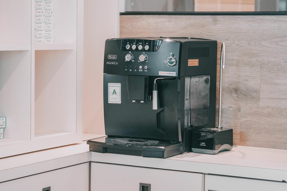 台南手目耳眼鏡 享受一杯好咖啡 獨家旅行式配鏡 無壓力挑選專屬自己的眼鏡13.jpg 台南手目耳眼鏡 享受一杯好咖啡 獨家旅行式配鏡 無壓力挑選專屬自己的眼鏡13.jpg