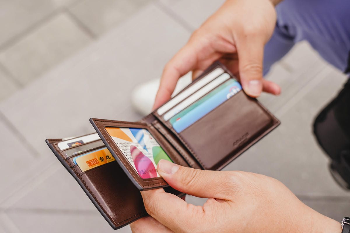 千元精品包入門推薦！Tory Burch、Coach 水桶包 長夾 男短夾 情人節送禮推薦清單４５.JPG