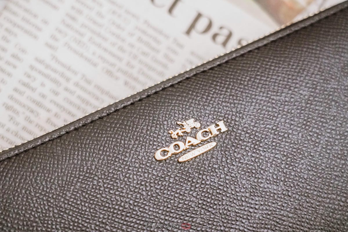 千元精品包入門推薦！Tory Burch、Coach 水桶包 長夾 男短夾 情人節送禮推薦清單２４.JPG