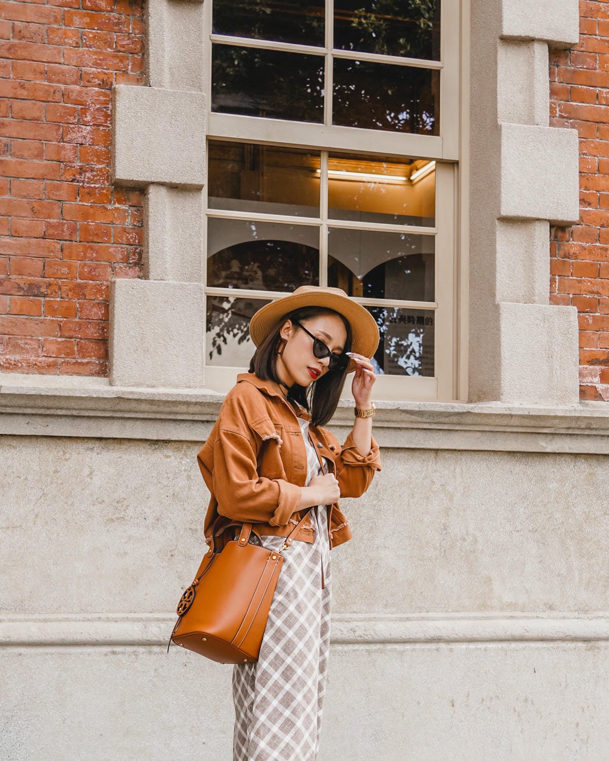 千元精品包入門推薦！Tory Burch、Coach 水桶包 長夾 男短夾 情人節送禮推薦清單１５.JPG