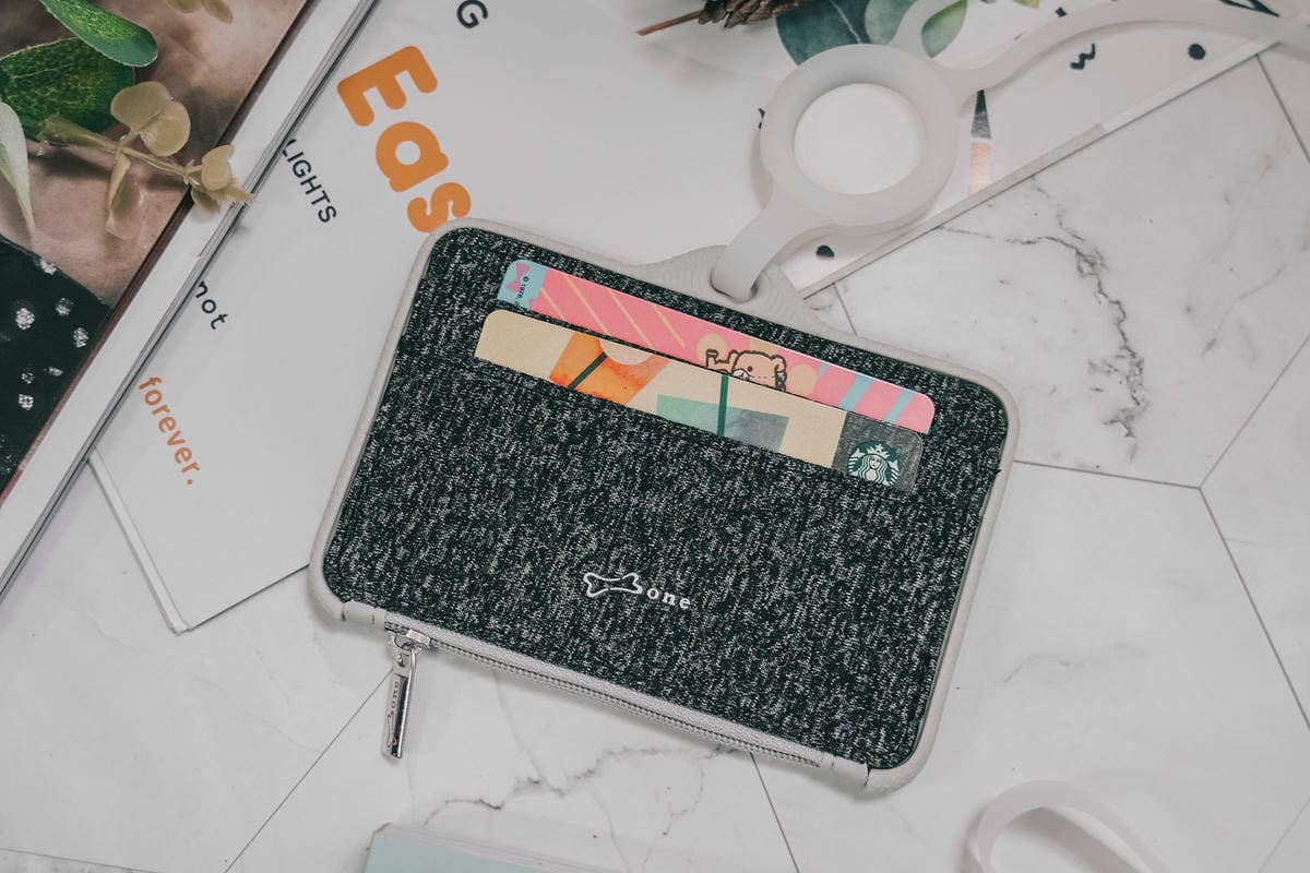 輕時尚設計 Bone頸掛識別證套-沙紋款Lanyard Wallet Hor識別證、卡夾、零錢包 一起帶著走7.jpg