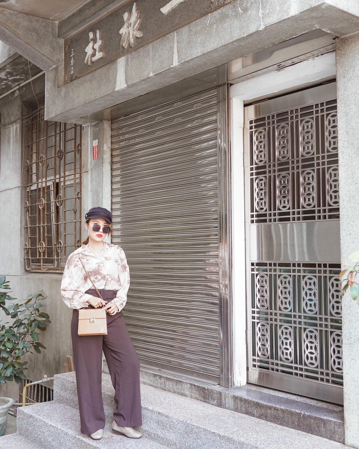 包Ｘ春季穿搭｜ROBINMAY羅馬時空手提包 簡約展現個性時尚25.jpg