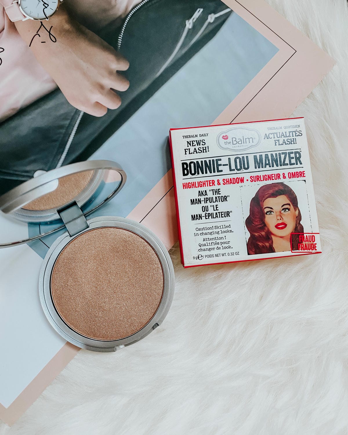 試色分享 theBalm打亮4姊妹超吸睛大集合 輕刷就有光感立體肌12.JPG