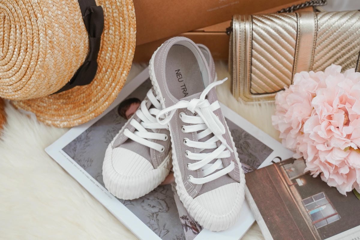 美鞋 FMshoes FM時尚美鞋 2020春夏鞋款穿搭LOOKBOOK 穿出平價時尚潮流32.jpg 美鞋 FMshoes FM時尚美鞋 2020春夏鞋款穿搭LOOKBOOK 穿出平價時尚潮流32.jpg