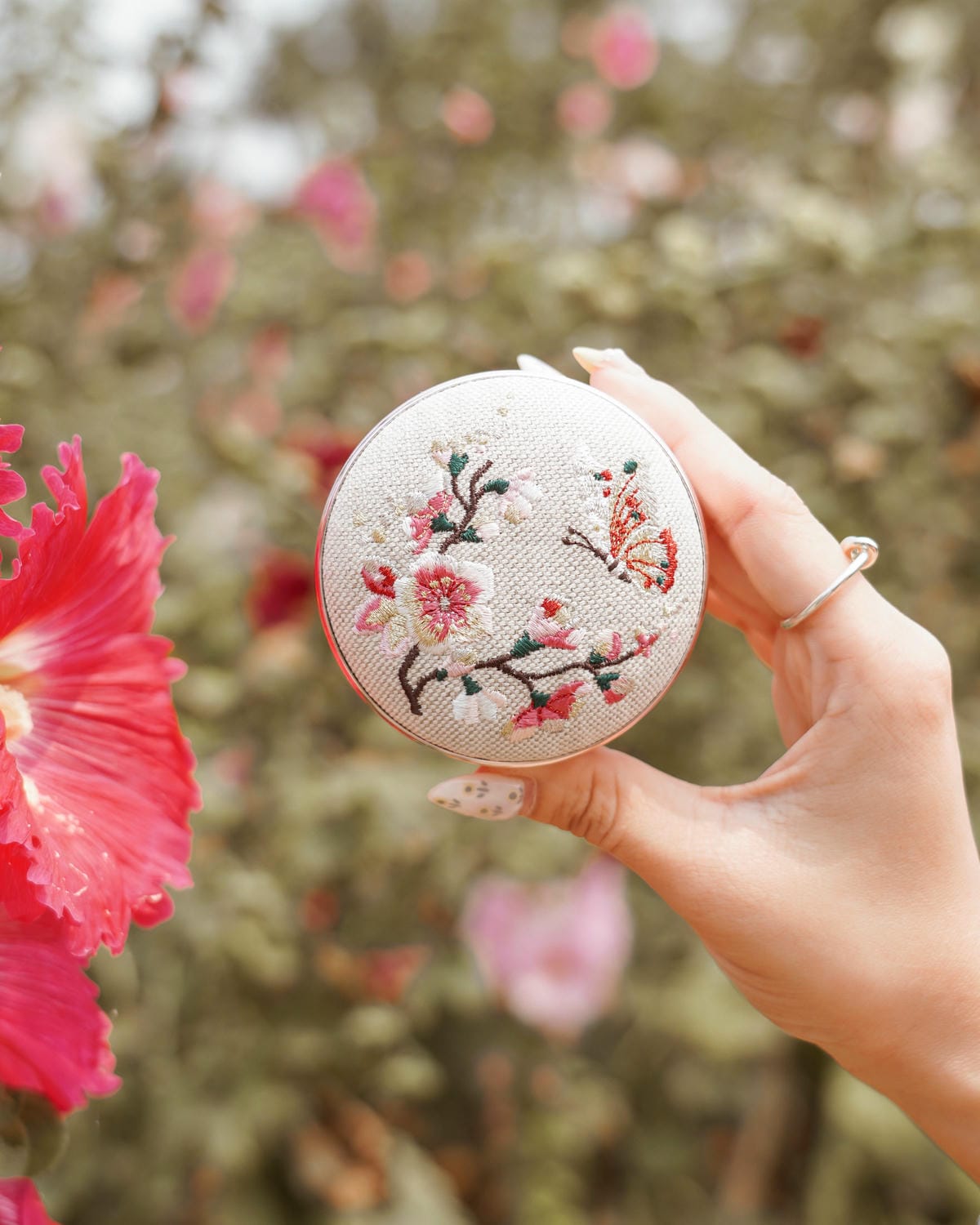 美妝購物|Qoo10購物平台韓國直送享優惠 Sulwhasoo 雪花秀 完美瓷肌氣墊粉霜(2020幸運花園限量版)25.jpg 美妝購物|Qoo10購物平台韓國直送享優惠 Sulwhasoo 雪花秀 完美瓷肌氣墊粉霜(2020幸運花園限量版)25.jpg