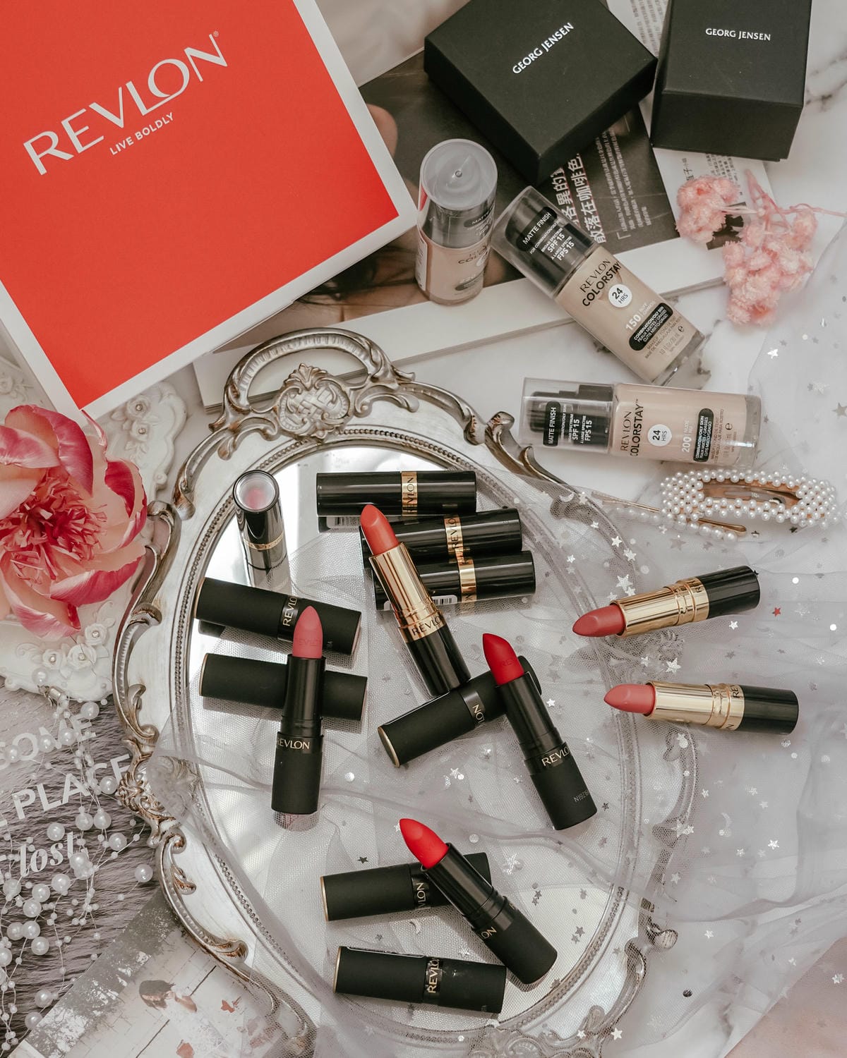 試色分享 露華濃經典璀璨唇膏15色全系列 我的自信命定色!超持色輕透粉底液開架持久底妝推薦13.jpg 試色分享 露華濃經典璀璨唇膏15色全系列 我的自信命定色!超持色輕透粉底液開架持久底妝推薦13.jpg