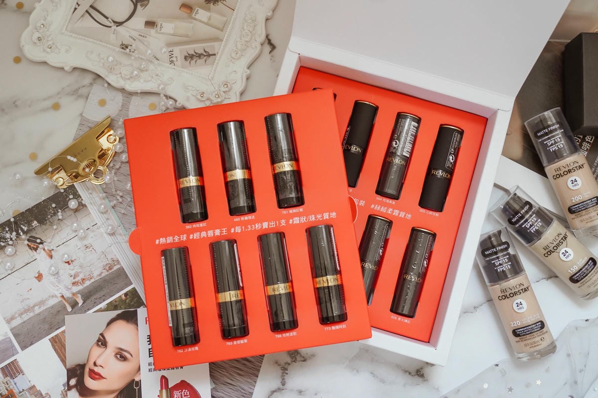試色分享 露華濃經典璀璨唇膏15色全系列 我的自信命定色!超持色輕透粉底液開架持久底妝推薦3.jpg 試色分享 露華濃經典璀璨唇膏15色全系列 我的自信命定色!超持色輕透粉底液開架持久底妝推薦3.jpg