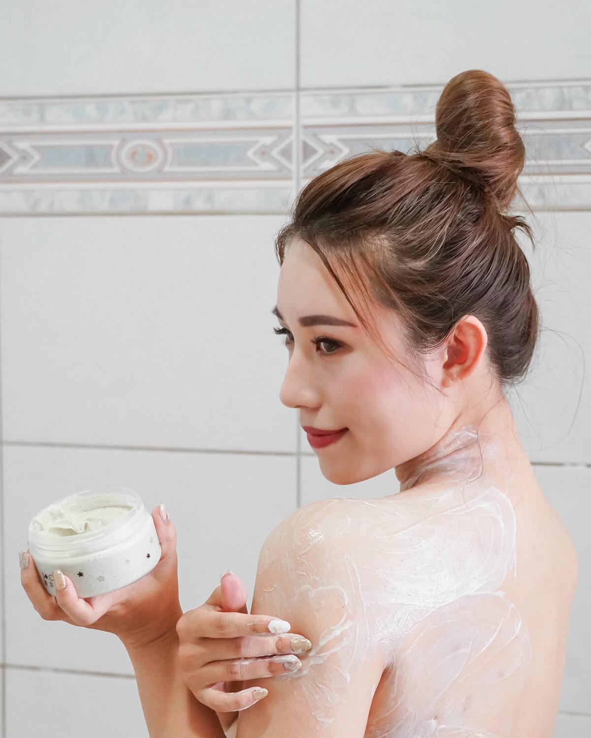 美體保養 聖克萊爾 超級巨星美體磨砂膏 亮白、淨化、保濕 夏日美肌養成 從去角質開始18.jpg 美體保養 聖克萊爾 超級巨星美體磨砂膏 亮白、淨化、保濕 夏日美肌養成 從去角質開始18.jpg