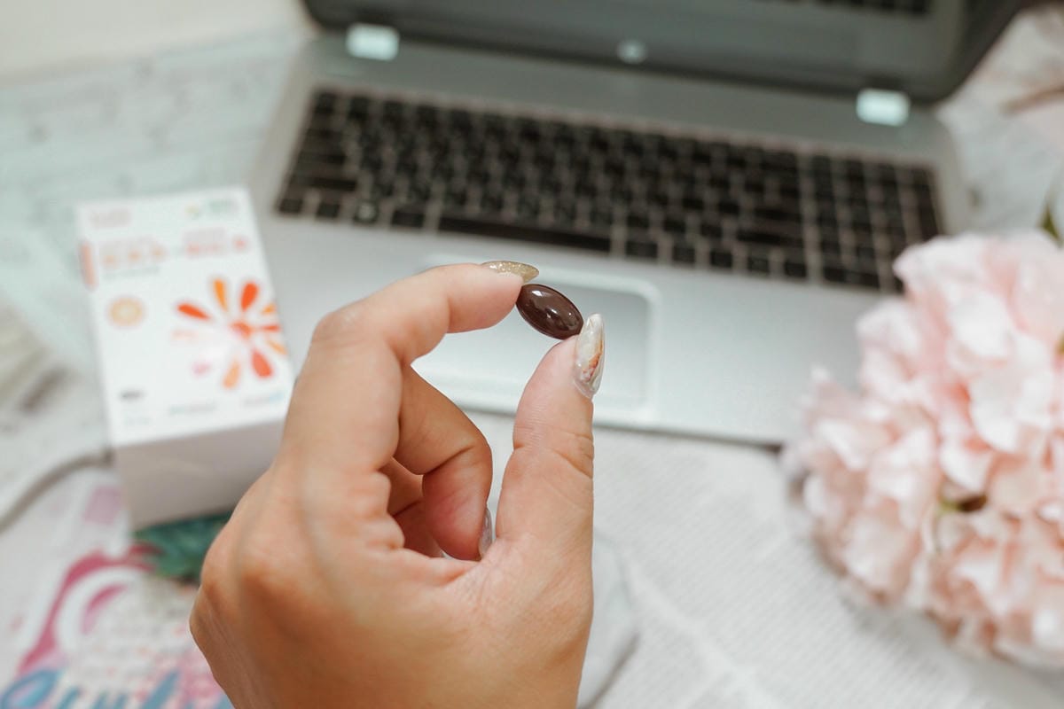 守護晶亮舒適閱讀不卡卡 悠活原力 YOHOPOWER金盞花萃取葉黃素+紅藻萃取蝦紅素複方軟膠囊8.JPG 守護晶亮舒適閱讀不卡卡 悠活原力 YOHOPOWER金盞花萃取葉黃素+紅藻萃取蝦紅素複方軟膠囊8.JPG