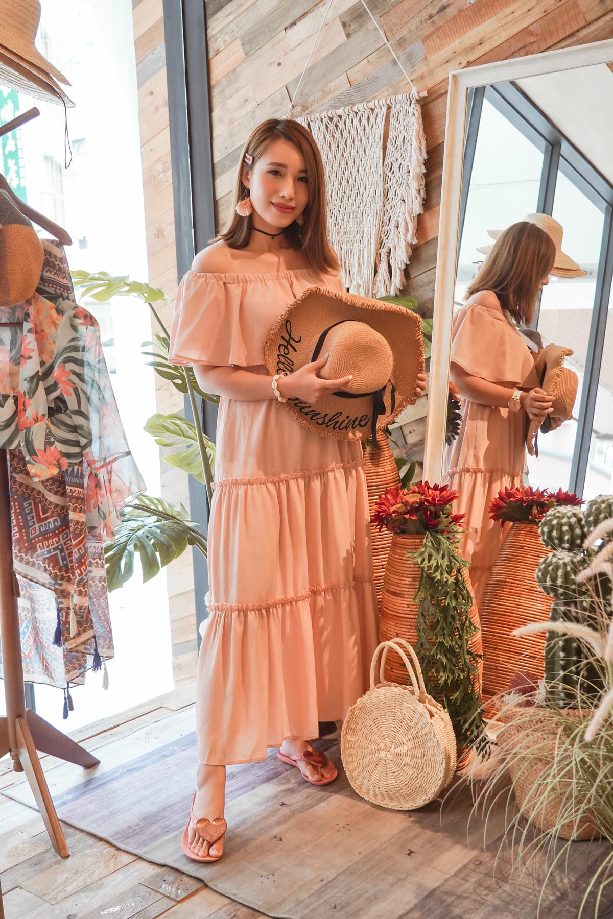 台南火鍋|花花世界鍋物 浮誇海陸鍋 活龍蝦 Prime無骨牛小排 超邪惡鮭魚卵丼飯必點 台南東區最美度假網美風火鍋店40.jpg 台南火鍋|花花世界鍋物 浮誇海陸鍋 活龍蝦 Prime無骨牛小排 超邪惡鮭魚卵丼飯必點 台南東區最美度假網美風火鍋店40.jpg