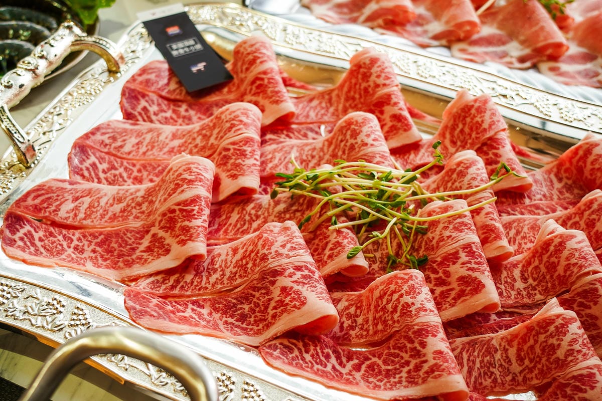 台南火鍋|花花世界鍋物 浮誇海陸鍋 活龍蝦 Prime無骨牛小排 超邪惡鮭魚卵丼飯必點 台南東區最美度假網美風火鍋店19.jpg 台南火鍋|花花世界鍋物 浮誇海陸鍋 活龍蝦 Prime無骨牛小排 超邪惡鮭魚卵丼飯必點 台南東區最美度假網美風火鍋店19.jpg