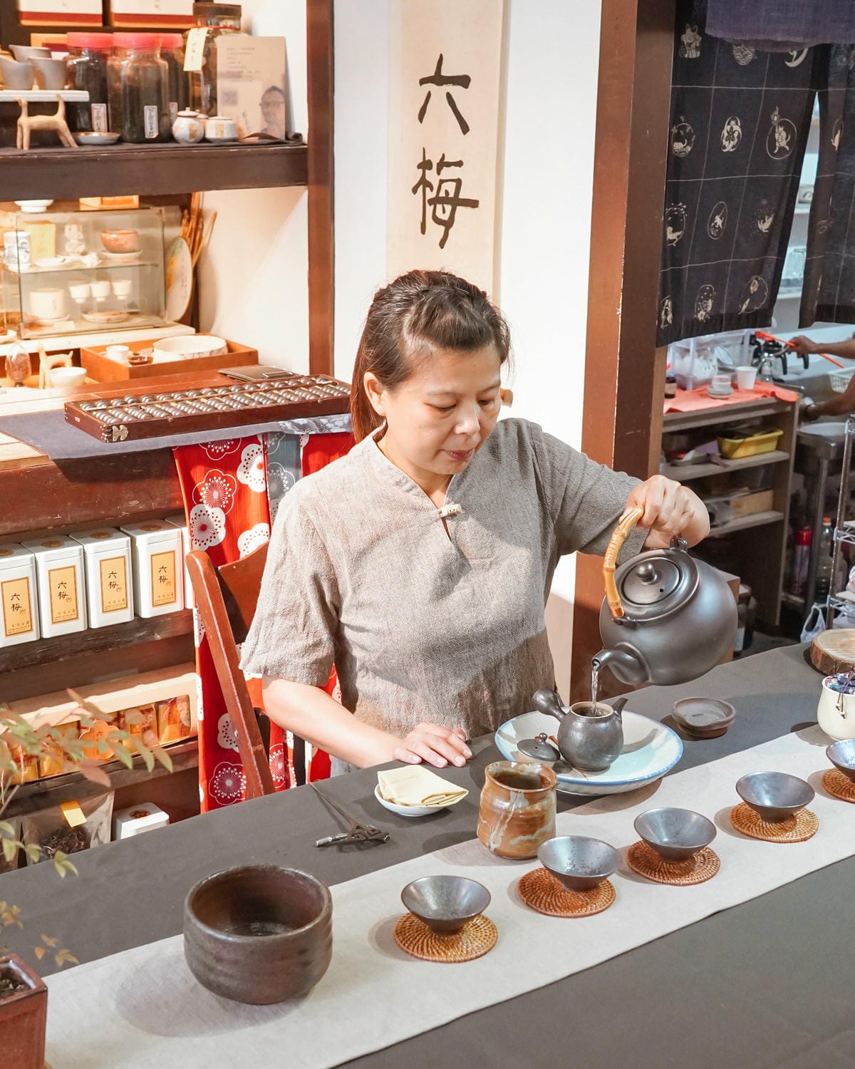 高雄旗山美食 六梅草堂 香食茶器禪風美學 無菜單料理餐廳 走進日式老屋體驗五感料理53.jpg