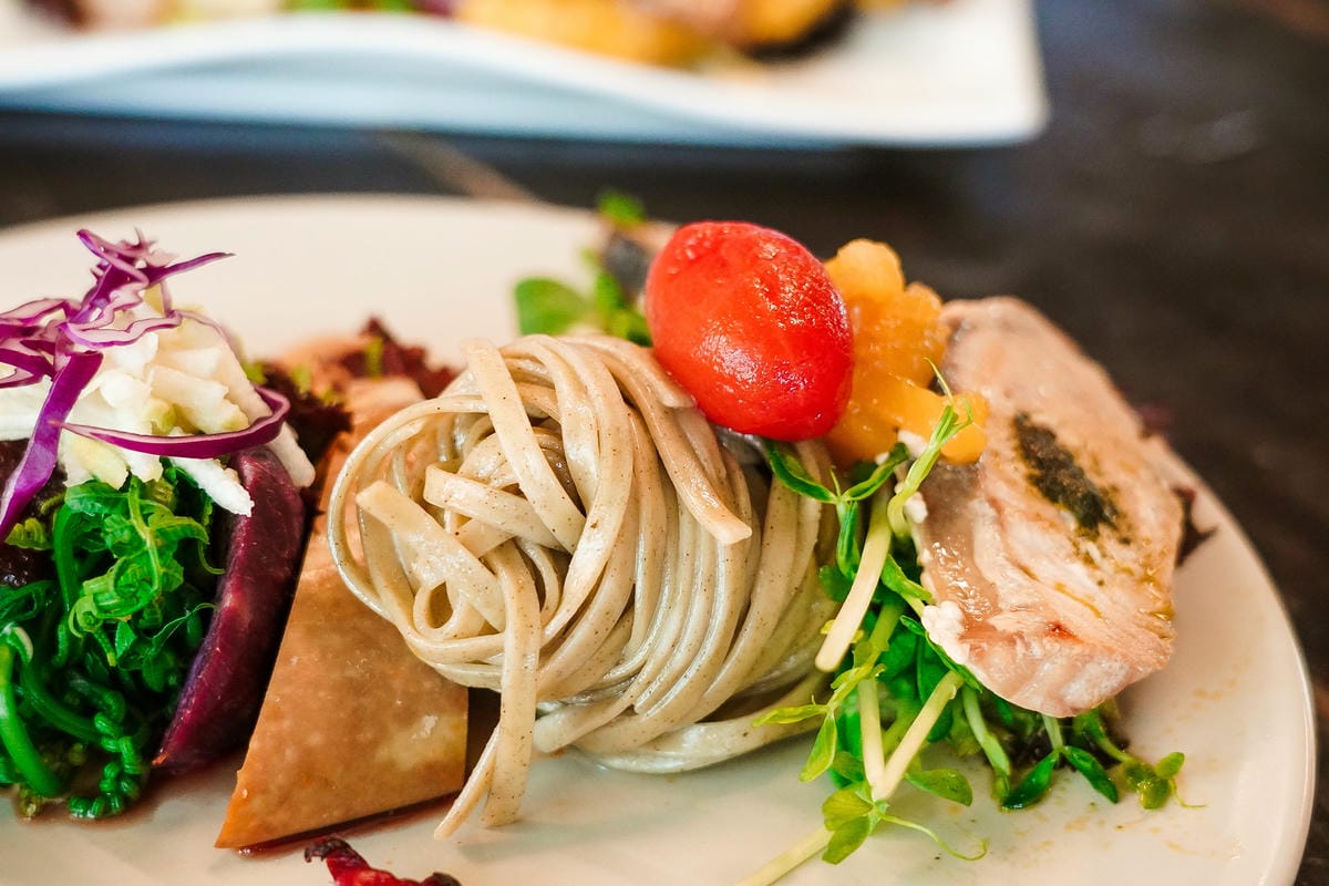 高雄旗山美食 六梅草堂 香食茶器禪風美學 無菜單料理餐廳 走進日式老屋體驗五感料理43.jpg