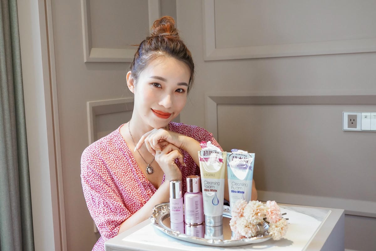 L%5CEGERE蘭吉兒 光速美白安瓶 韓國藝能界高度討論！挑戰7天感受光速美白３０.jpg