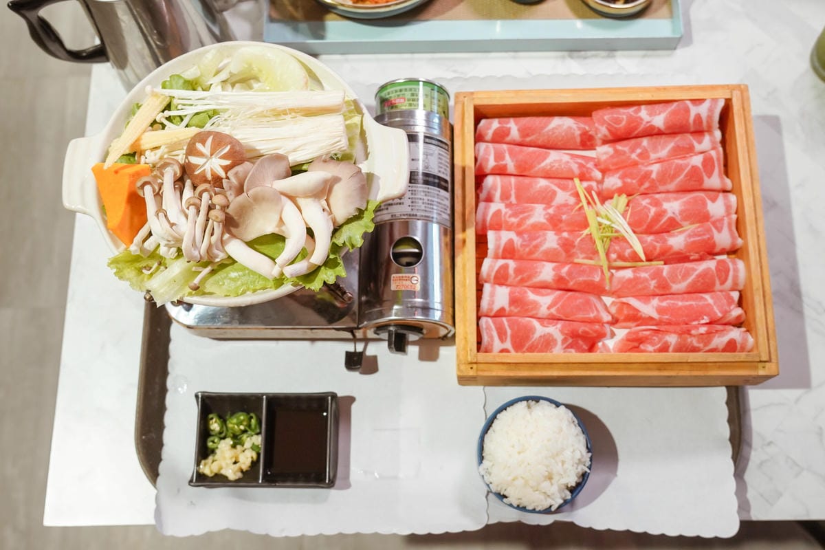 台南中西區美食 熨斗目花珈琲 珈哩 cafe WUDAO 老宅文青建築享用咖哩 水炊鍋物 甜點下午茶 網美風餐廳32.jpg 台南中西區美食 熨斗目花珈琲 珈哩 cafe WUDAO 老宅文青建築享用咖哩 水炊鍋物 甜點下午茶 網美風餐廳32.jpg